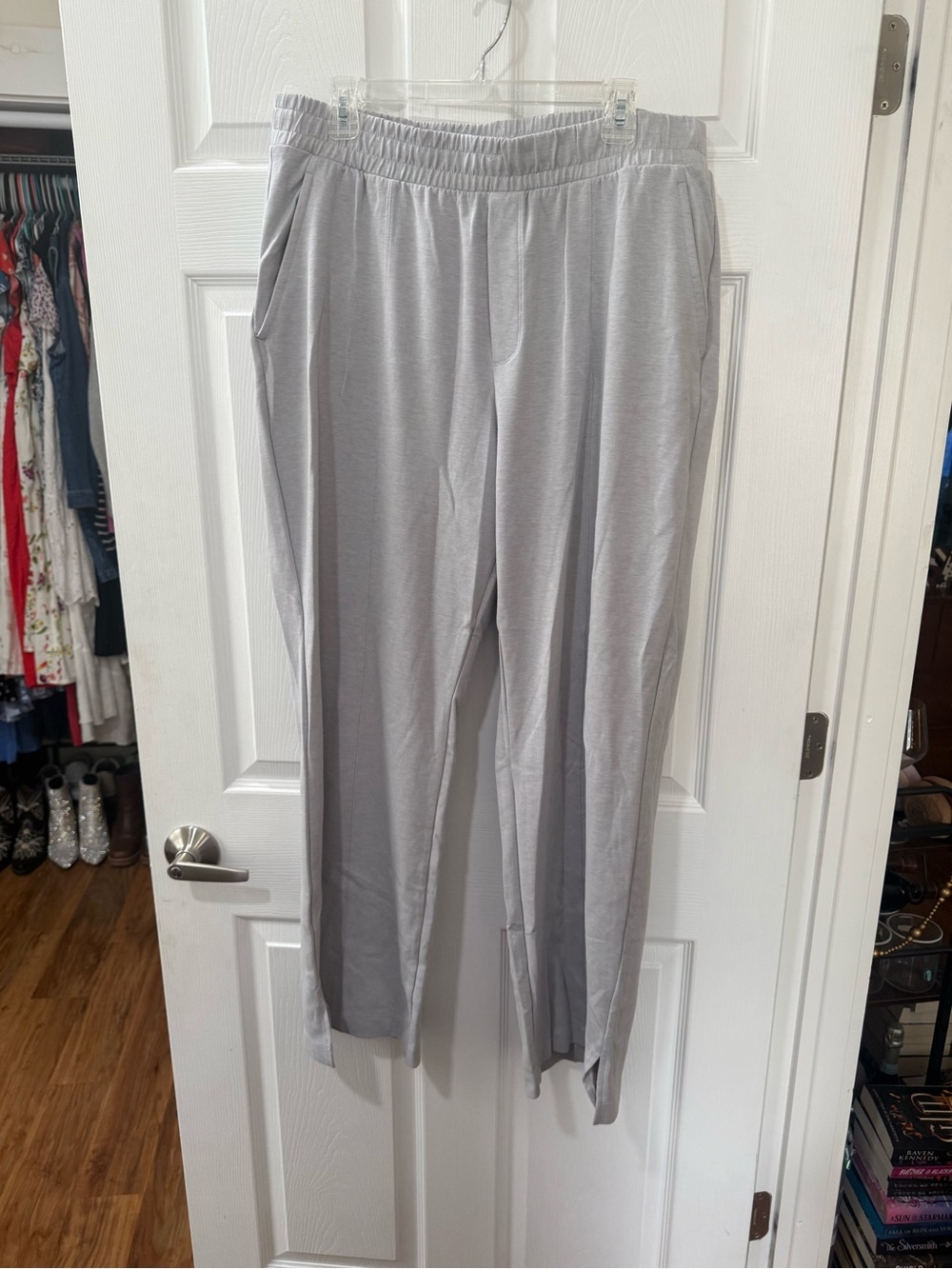 Old Navy light grey sweat pants